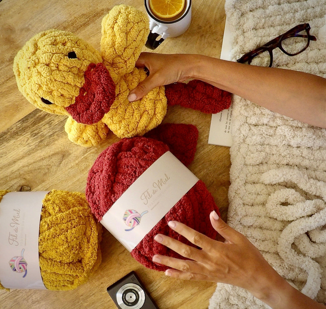 Créez votre peluche unique avec le fil XXL de Fil de Miel