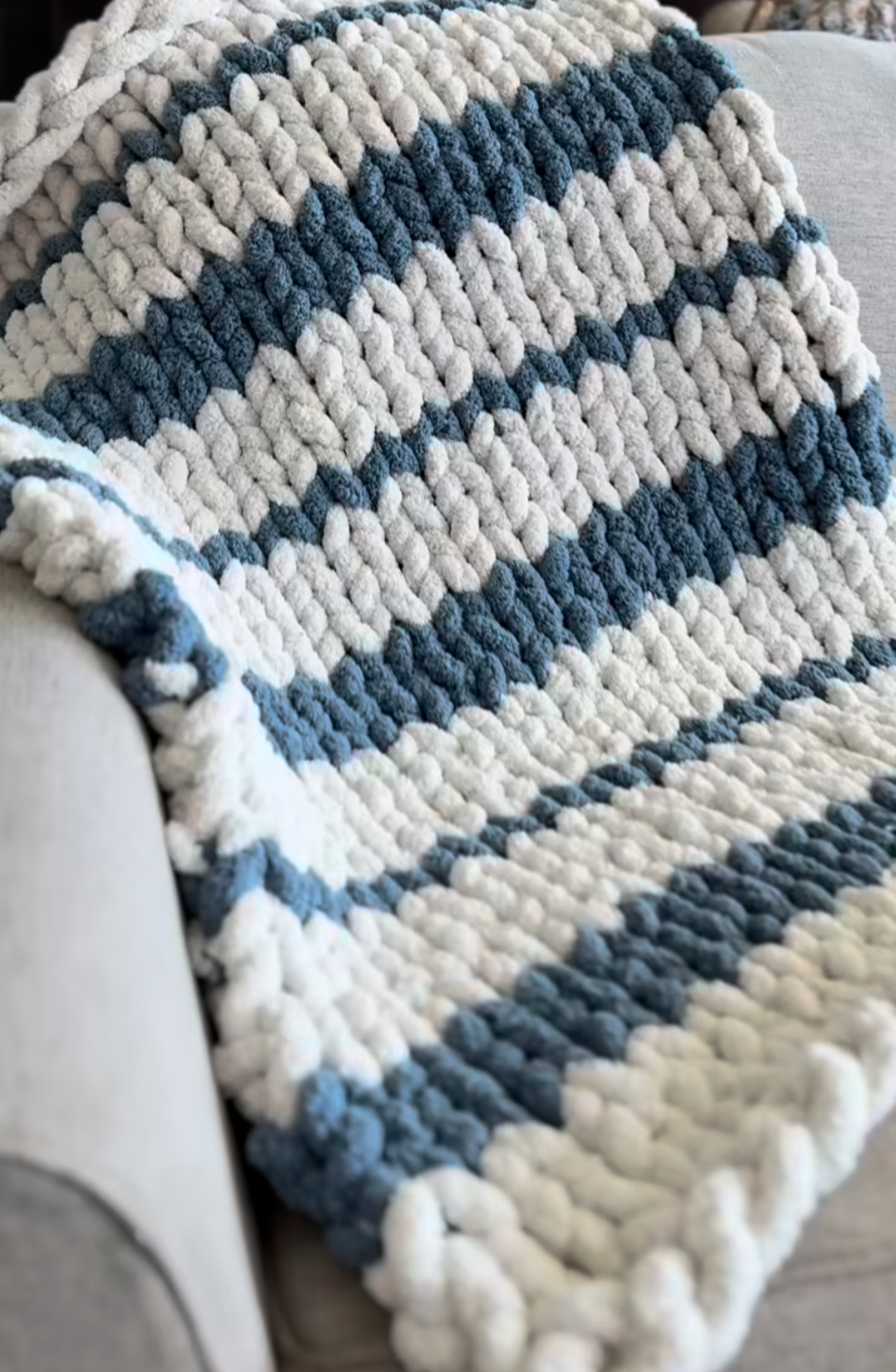 Kit couverture DIY : 4 pelotes (2 de chaque couleur) pour réaliser une couverture de fil de miel